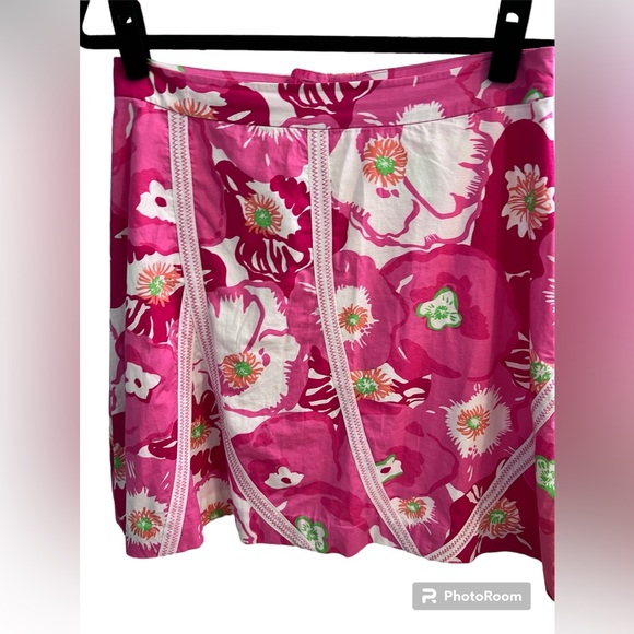 Lilly Pulitzer Dresses & Skirts - Lilly Pulitzer Size 4 A-line skirt. Rich, bright colors.